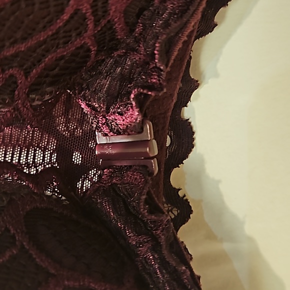 Victoria's Secret PINK Push-up Bra Maroon w/ Lace Floral Pattern Womens 32 C - Picture 4 of 11